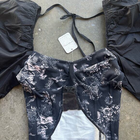 Free People Prairie Floral Horses Bodysuit NWT Puff Sleeves Tie Back Boho Medium - Picture 3 of 6